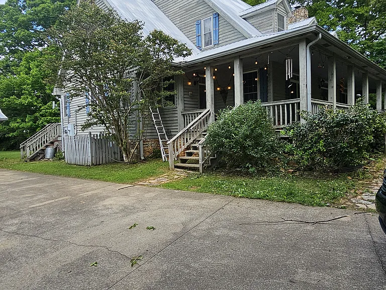 3551 Cemetary Rd — Photo 10