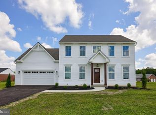 7393 Yellow Church Rd, Seven Valleys, PA 17360