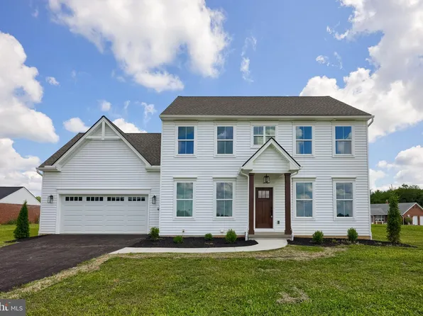 7393 Yellow Church Rd, Seven Valleys, PA 17360