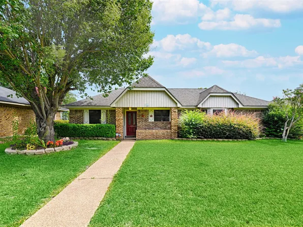 923 Courtney Dr, Mesquite, TX 75150