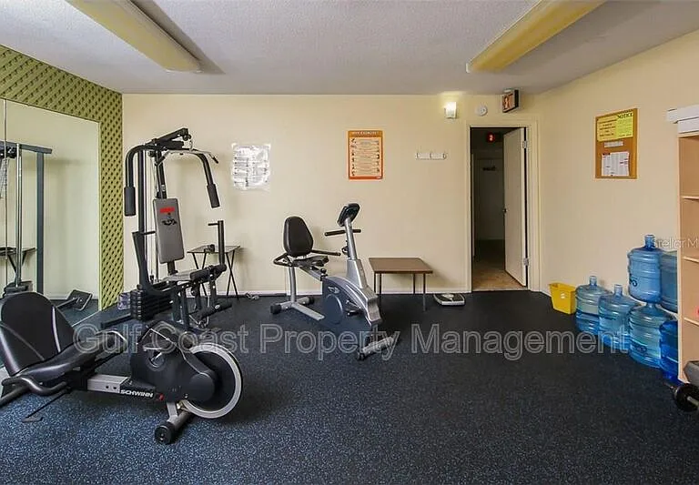 270 Santa Maria St #104 — Photo 25