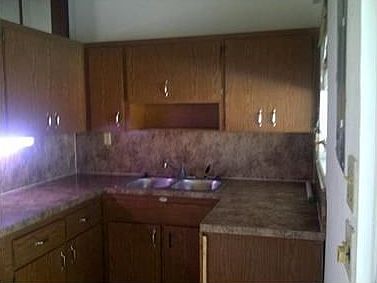 4th image of 521 E Dayton Cir