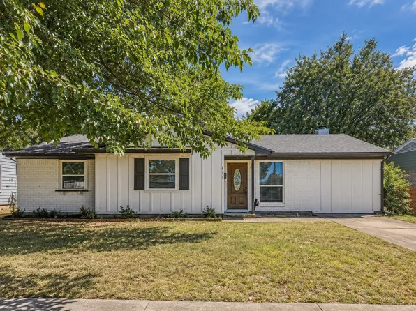 646 E Fairmeadows Dr, Duncanville, TX 75116