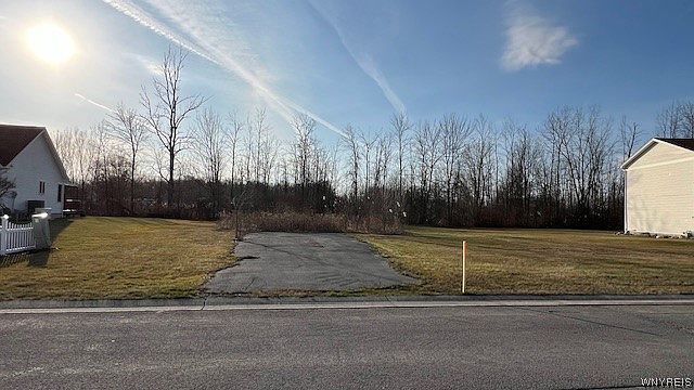 1st image of 6804 Erica Ln #28