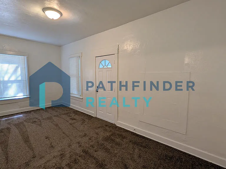 3705 Evansville Ave — Photo 8