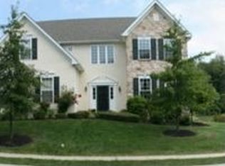 49 Tarrytown Ln, Downingtown, PA 19335