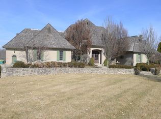 8216 Voltaire Ct, Waynesville, OH