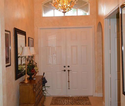 Home For Sale In Villaggio