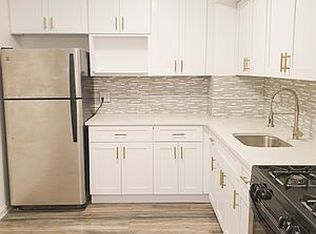 270 W 236th St #1, Bronx, NY 10463