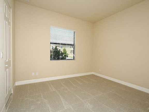 2nd image of 11500 Stonecreek Cir
