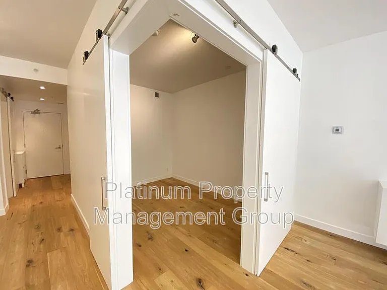 63 Inglewood Park SE — Photo 11