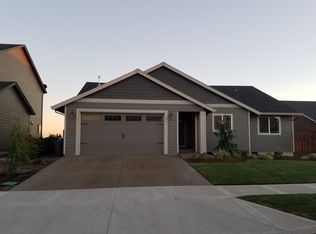3523 Sweetwater Ave, Woodburn, OR 97071