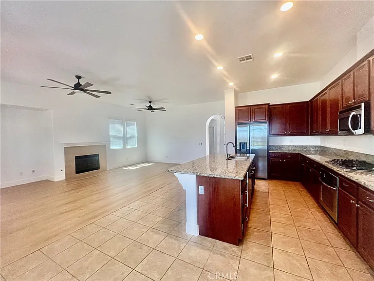 77184 California Dr — Photo 10