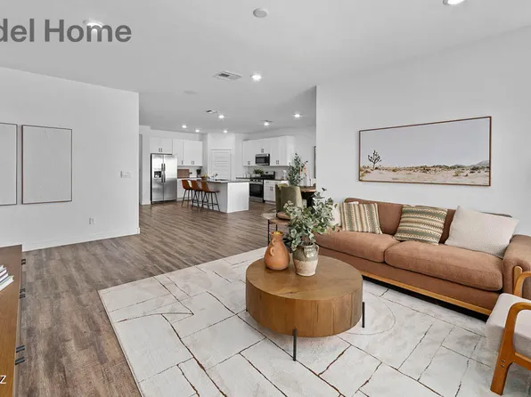 952 N Tombaugh Ln, Green Valley, AZ 85614