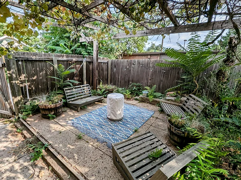 1532 Forest St — Photo 21