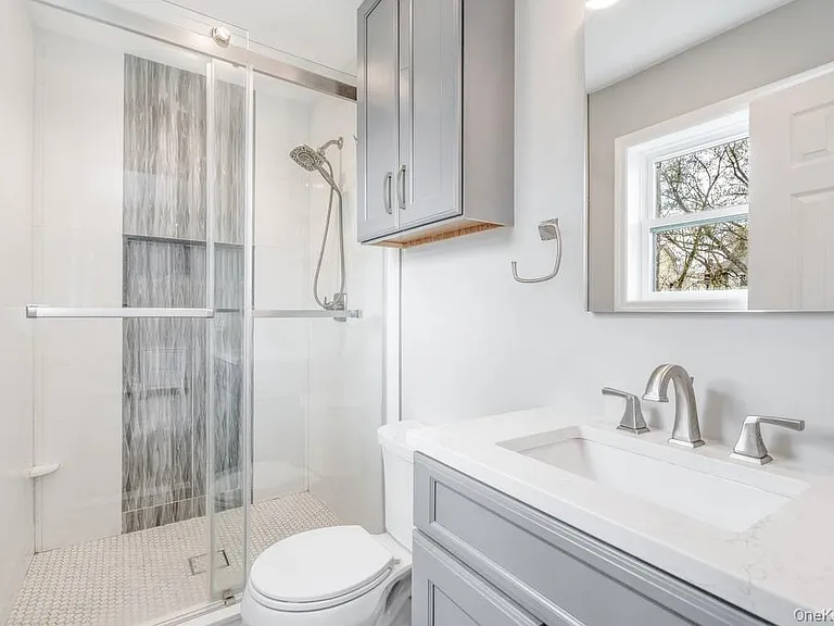 48 Lincoln Pl — Photo 8