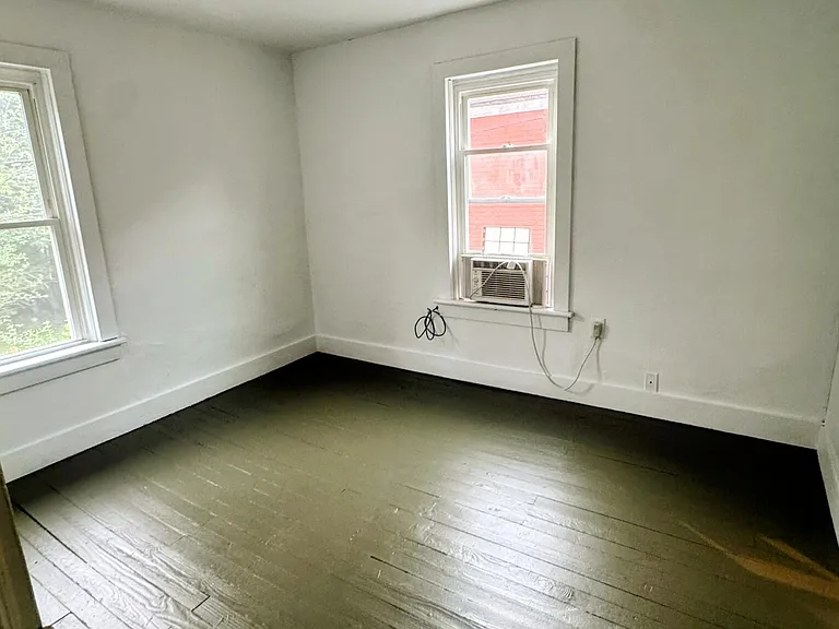 803 N Mulberry St — Photo 14