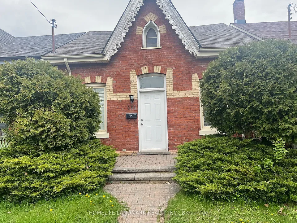 231 Clinton St