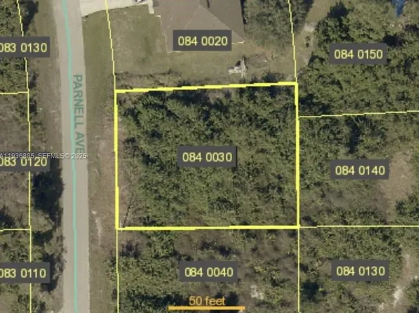 423 Parnell Ave, Lehigh Acres, FL 33974