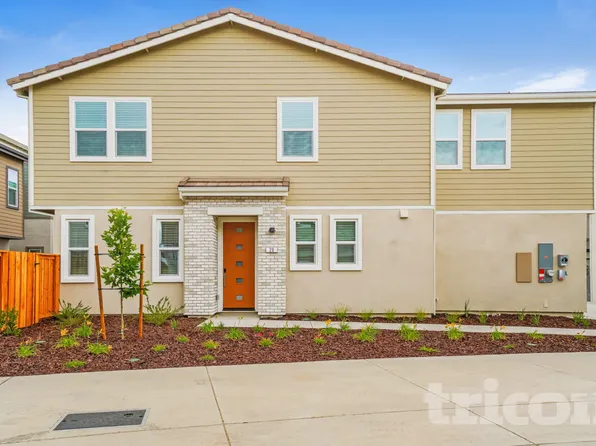 29 Adella Pl, Sacramento, CA 95832
