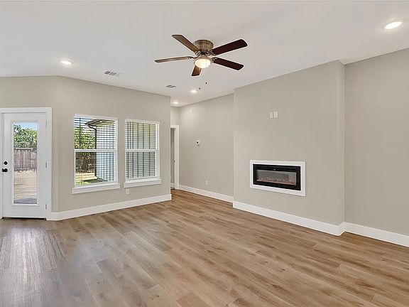 4th image of 3208 NW 31st St