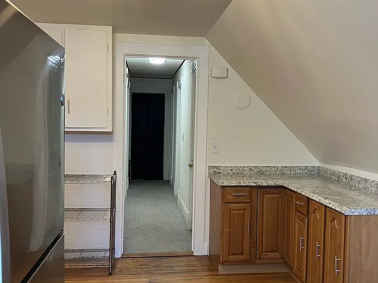 28 Pomona Pl #2 — Photo 24