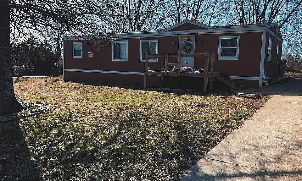 10611 Jesse James Rd, Ozawkie, KS 66070 Zillow