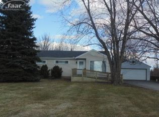 195 Corneil Rd, Imlay City, MI 48444