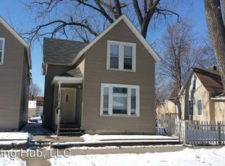 1221 Galtier St, Saint Paul, MN 55117