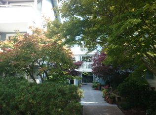 160 Lee St APT 101, Seattle, WA 98109