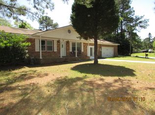 102 Falcon Dr, Summerville, SC 29485