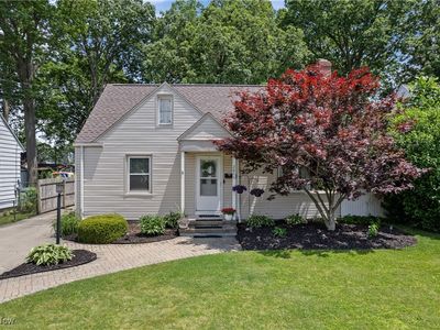2875 8th St, Cuyahoga Falls, OH, 44221