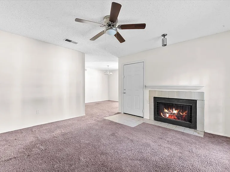 9621 Walnut St #6106 — Photo 2