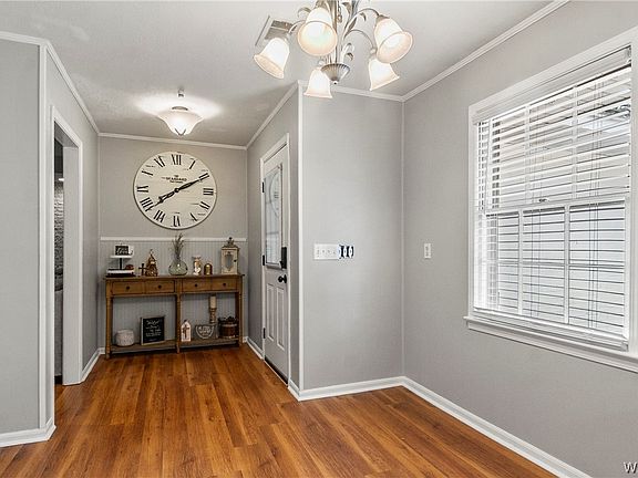 2nd image of 3735 34th Ave E