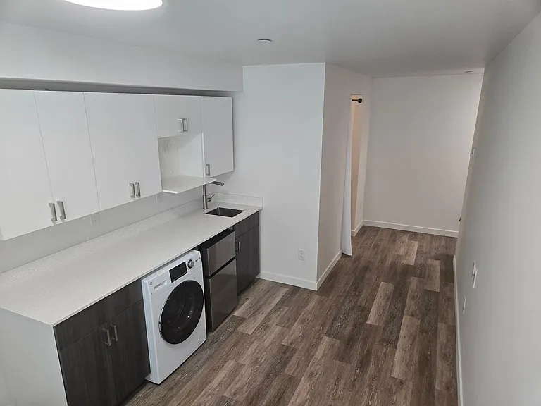 Bode Luna Park - 6 weeks Free & $99 Security Deposit OAC — Photo 4