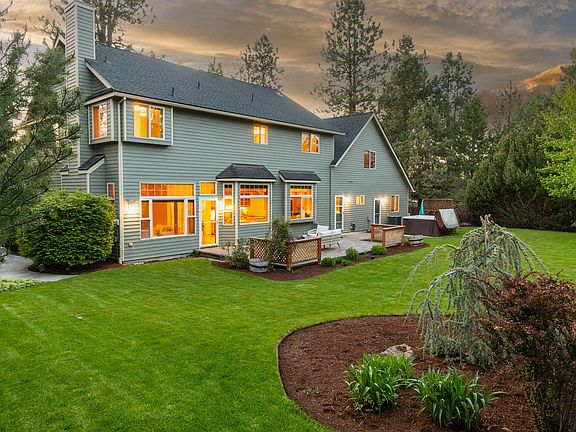 2nd image of 21191 Cultus Mountain Ct