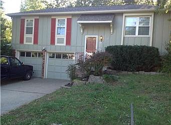 1st image of 4512 NW Wallingford Dr