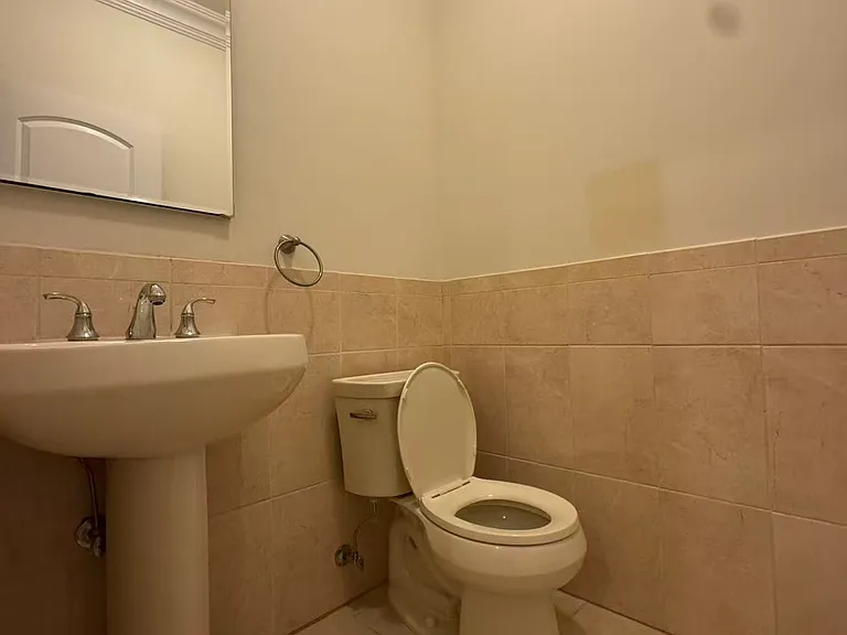 14 Pyramid Ct — Photo 10