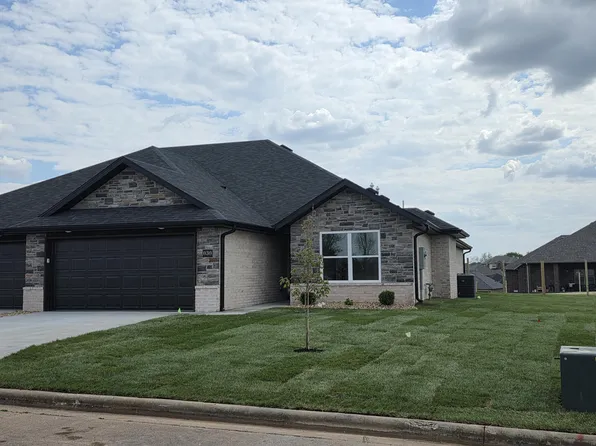 838 E Crystal Avenue, Nixa, MO 65714