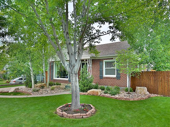2nd image of 2822 S Devereaux Way
