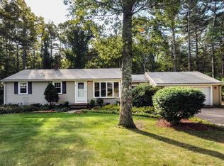 26 Hawthorne Rd, Kingston, MA 02364