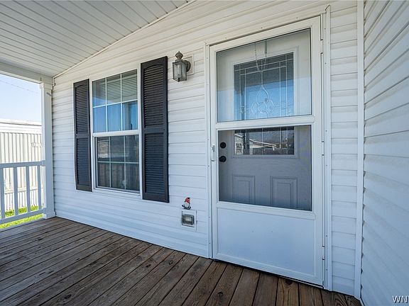 5th image of 1406 East Dr