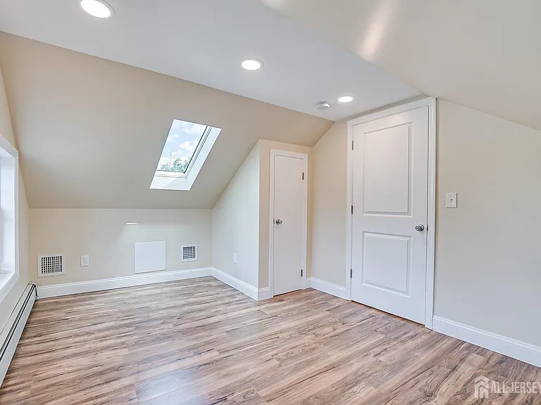 338 Buckelew Ave — Photo 29
