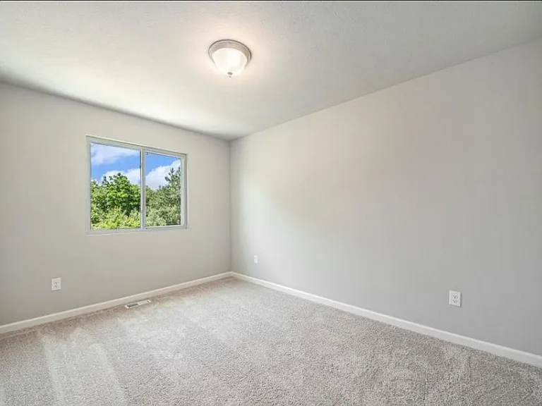4633 Glen Haven Dr — Photo 33