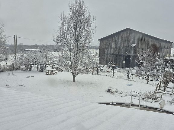 3rd image of 226 Water Shed Rd