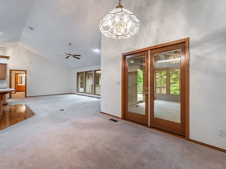 5 Ellesmere Ln — Photo 19