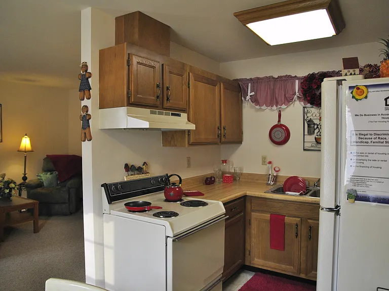 Londontowne and Robinwood Apartments — Photo 33