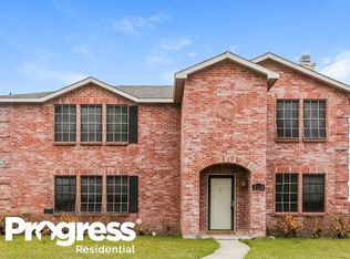 1001 Hollow Oak Rd, Lancaster, TX 75134