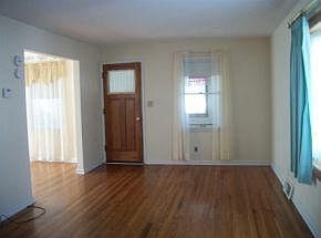 5th image of 648 Glendale Dr