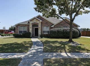 330 Lakefield Dr, Murphy, TX 75094